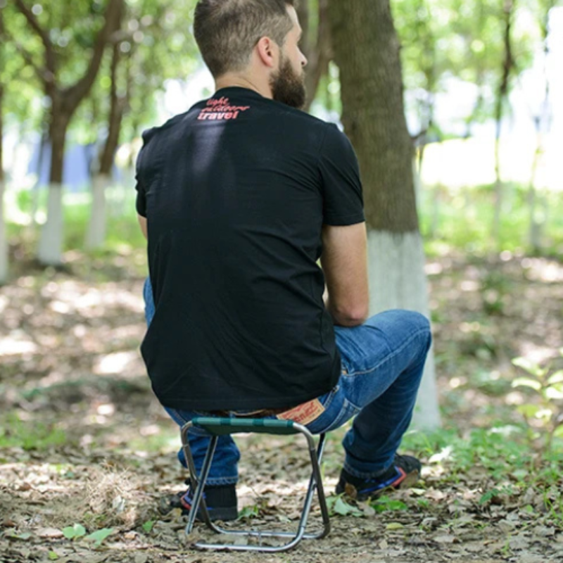 Folding & Collapsible Aluminum Stool