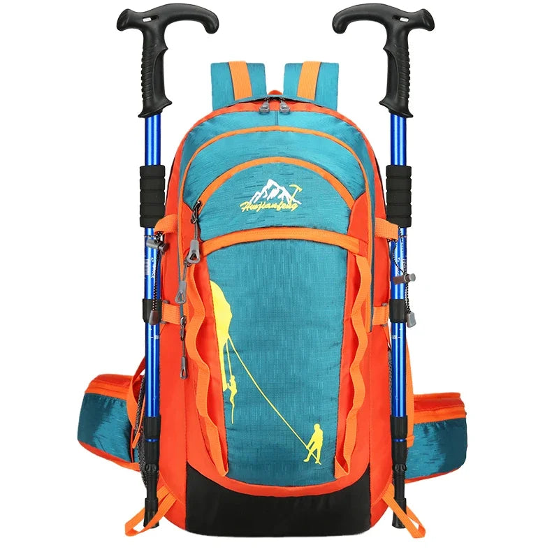 Durable 35L Mountaineering Backpack for All Seasons (inc. 2L water bag)